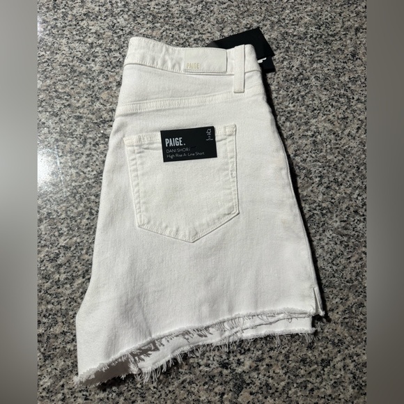 PAIGE Dani Short NWT - Picture 6 of 6